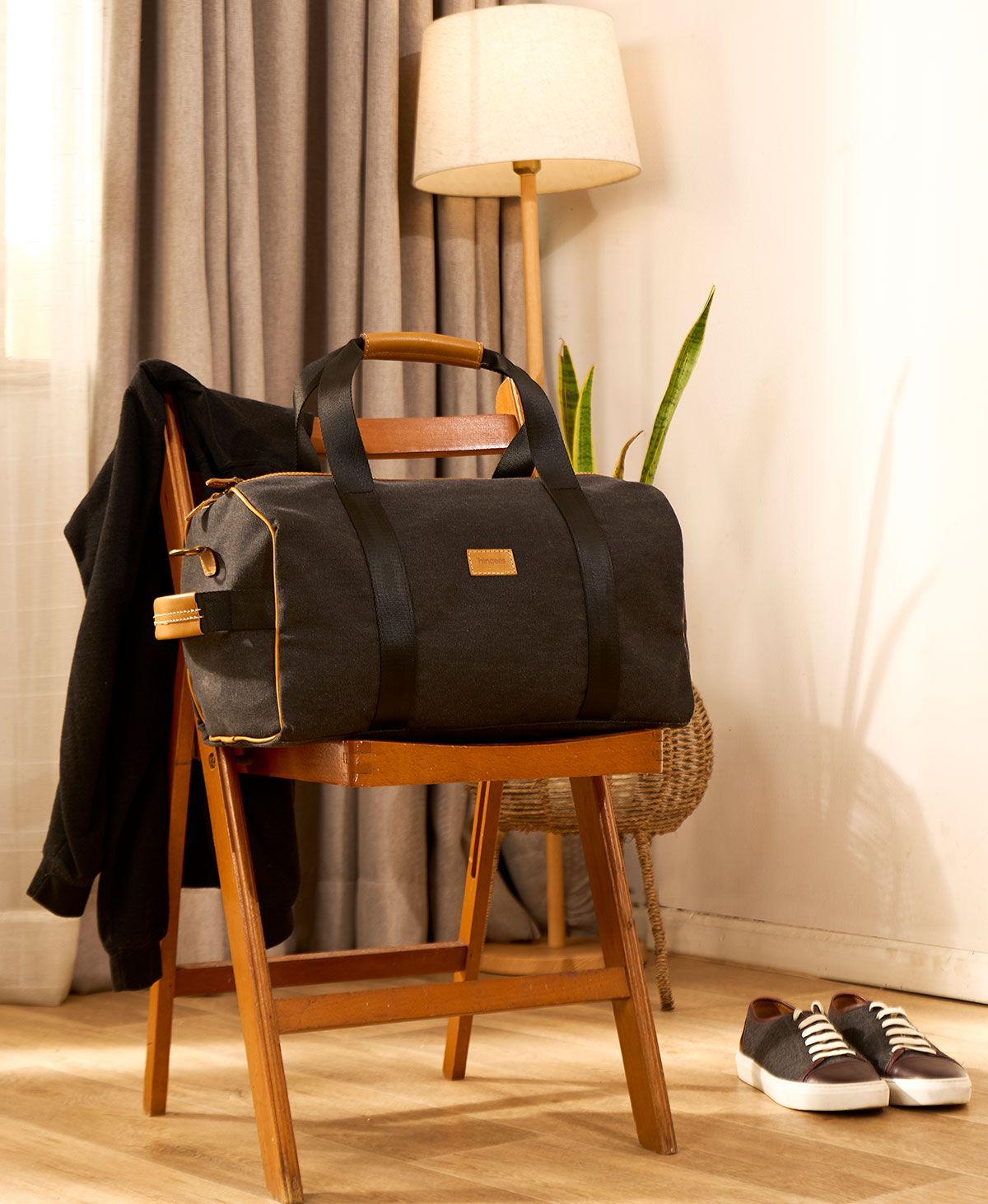 The Weekender Canvas Duffel — Dark Grey - Image 6